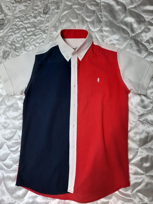 Продам рубашки на мальчика