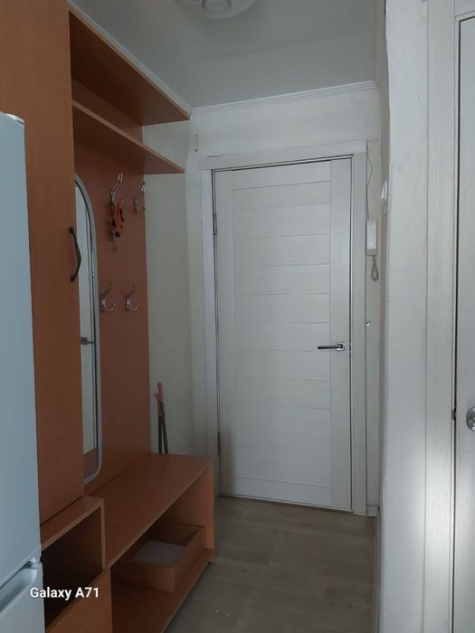 Продам 2 комнатную каритра