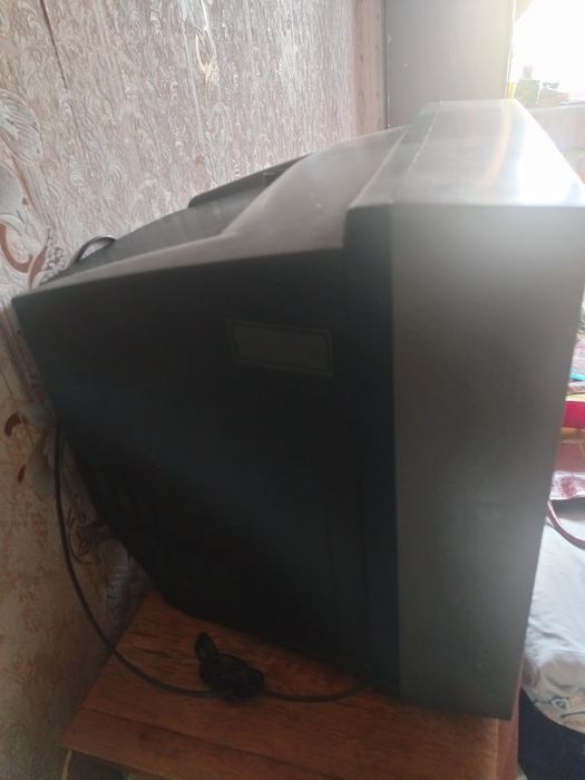 Продаётся  телевизор в хорошем состоянии