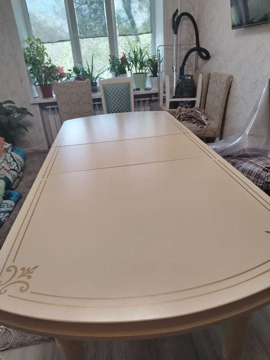 Продам стол со стульями