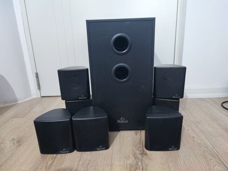 Subwoofer pasiv Magnat 3 cai bass reflex fara sateliti