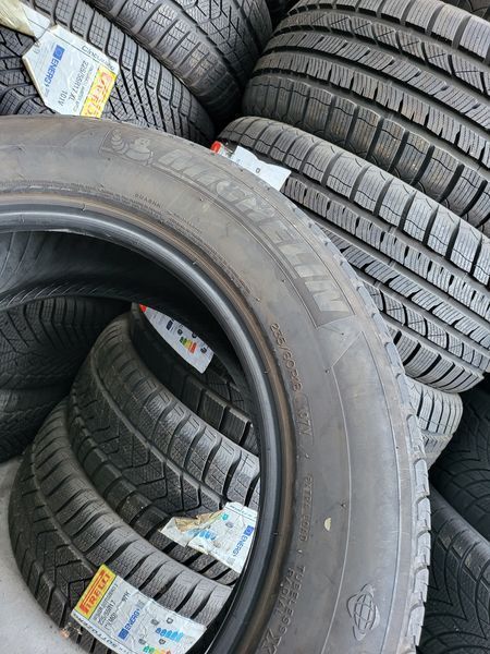 235/60/18 MICHELIN 4бр