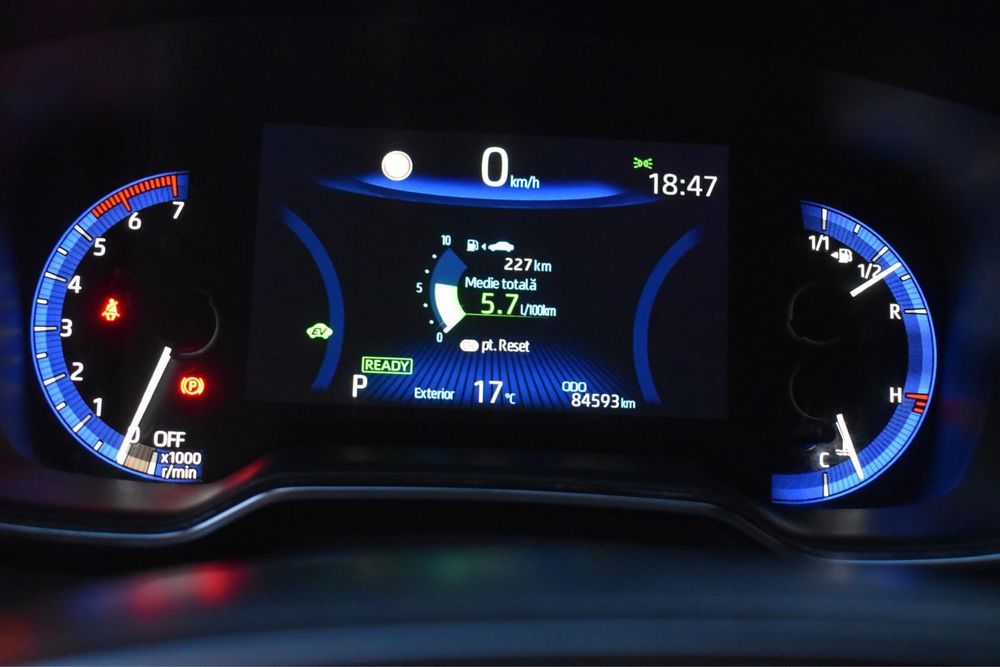 Toyota corolla hybrid