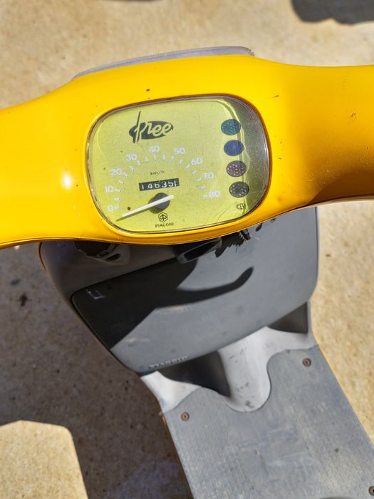 Скутер Piaggio free 50