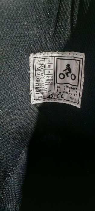 Echipament motocicletă FLM de vânzare