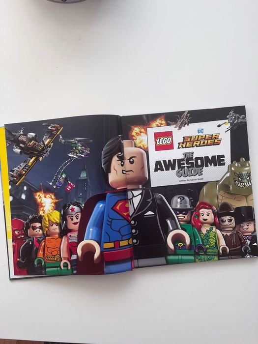 Vand carte Lego DC Super Heroes