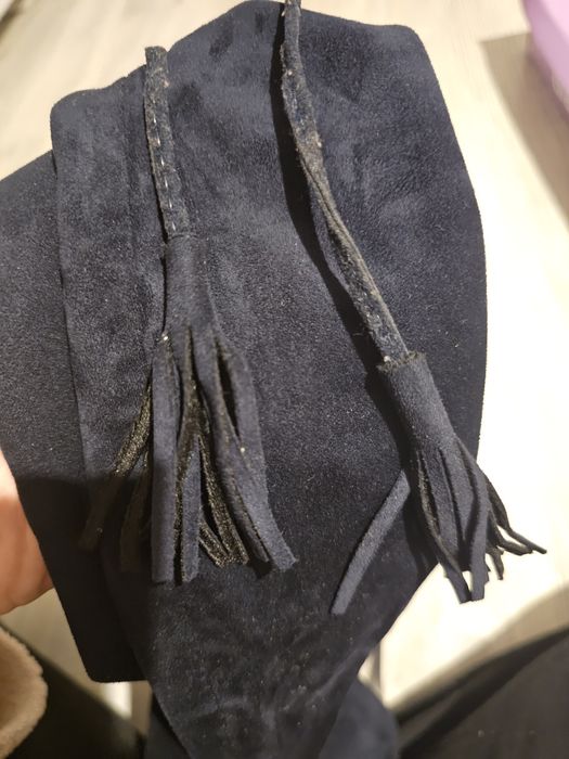 Cizme înalte de piele întoarsa, cu toc