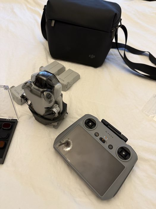 Drona Dji Mini 4 Pro Fly More Combo