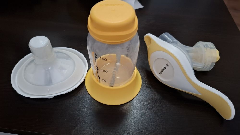 Medela Ръчна помпа за кърма