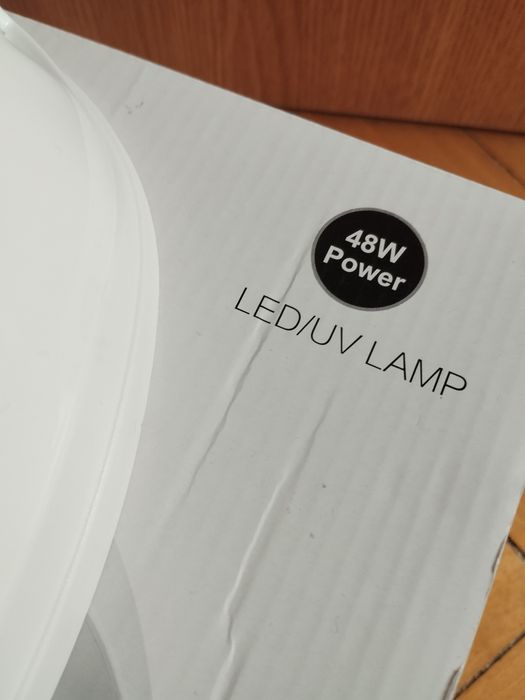 Lampă LED/UV 48W SUN – pentru manichiură, aproape nouă