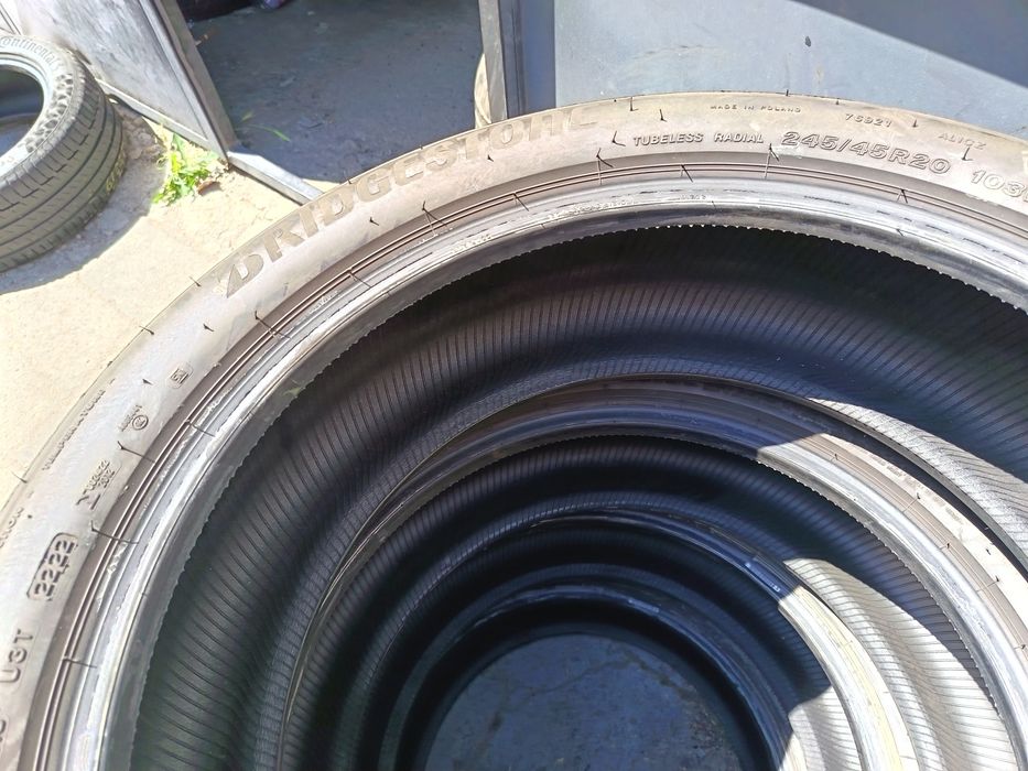 Anvelope vara 245 45 20 și 275 40 20 Bridgestone runflat 2022