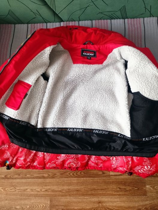 Продам лыжный костюм. 15.000.