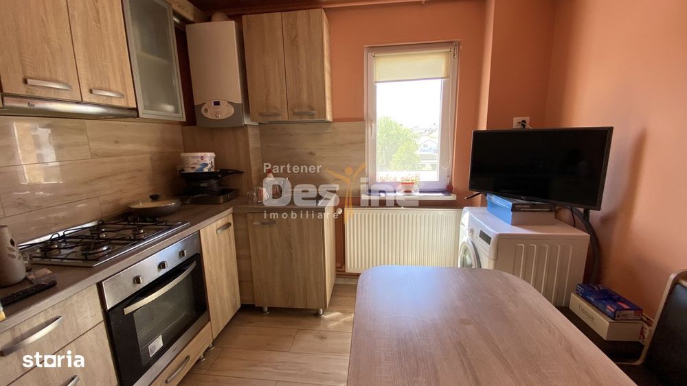 Apartament 2 camere la etaj intermediar, bloc izolat, in zona Spitalul