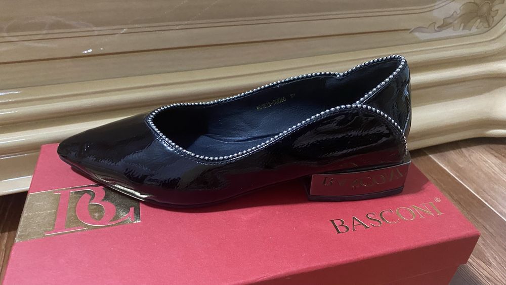 Туфли лаковая кожа