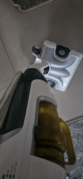 Aspirator vertical