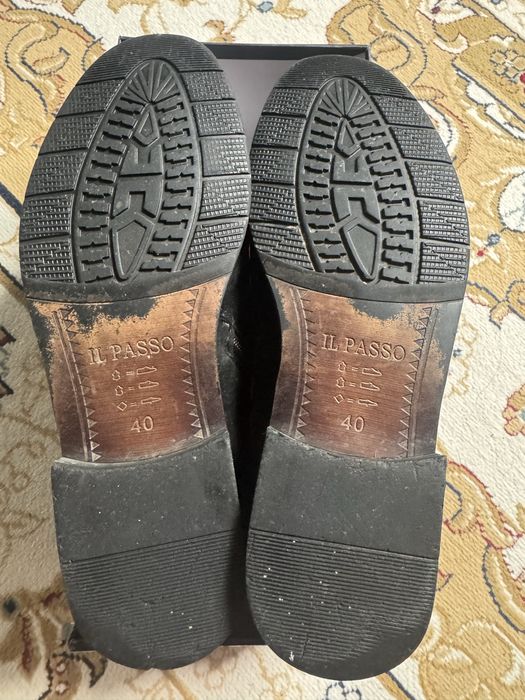 Продам мужскую обувь