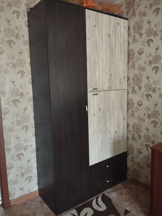 Продаю шкаф для спальни