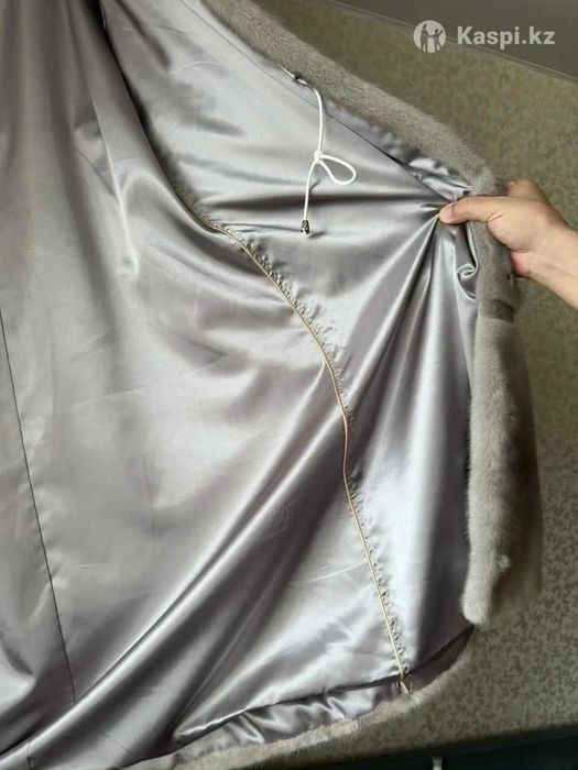 Продам Норковую шубу