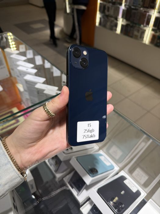 Iphone 13 256gb 75%