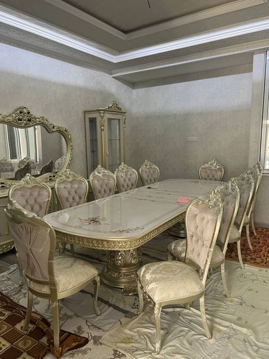 ЦЕХ дан Стол стулар, София ва Хуррам стулимз ёгочи ёнгок.