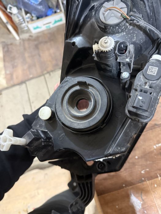 Фара гранта FL правая оригинал