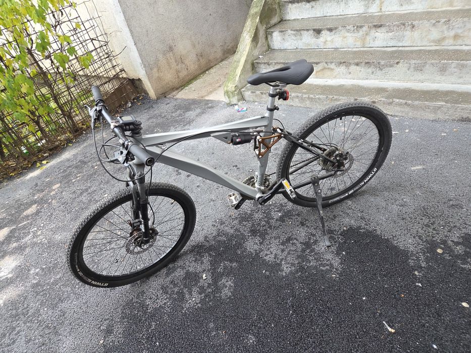 Mountain bike full suspension