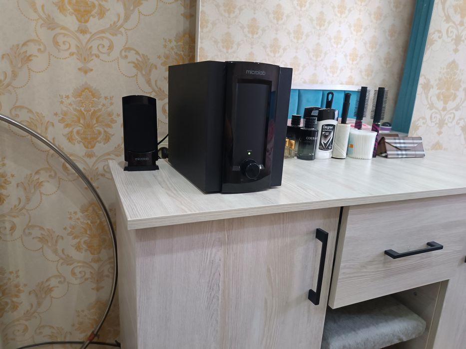 Усилитель (сабвуфера) Microlab