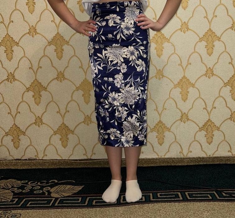 Юбки женские атласной