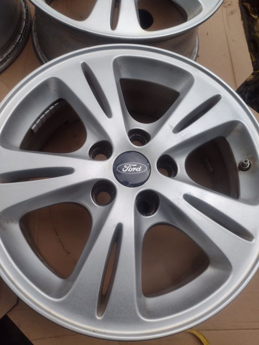 Перфектни 16-5х108 ЕТ50 6.5j Ford S Max