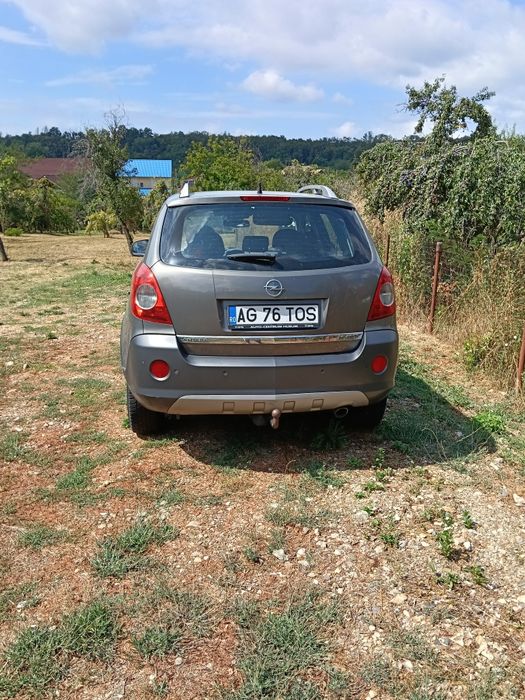 Vând Opel antara