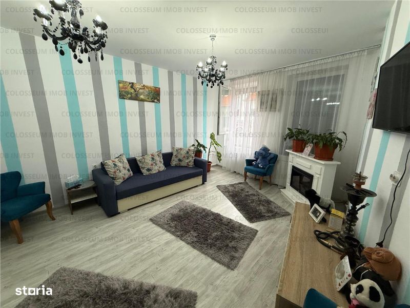 Casa Centrala  cu  3 camere semidecomandate - zona Cristian