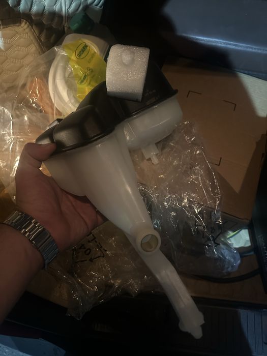 Расширительный бачок w221