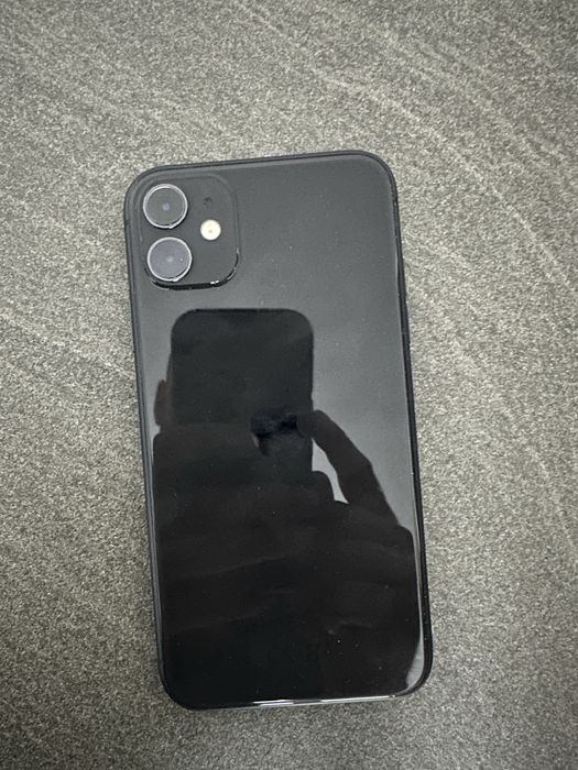 Iphone 11~128 GB