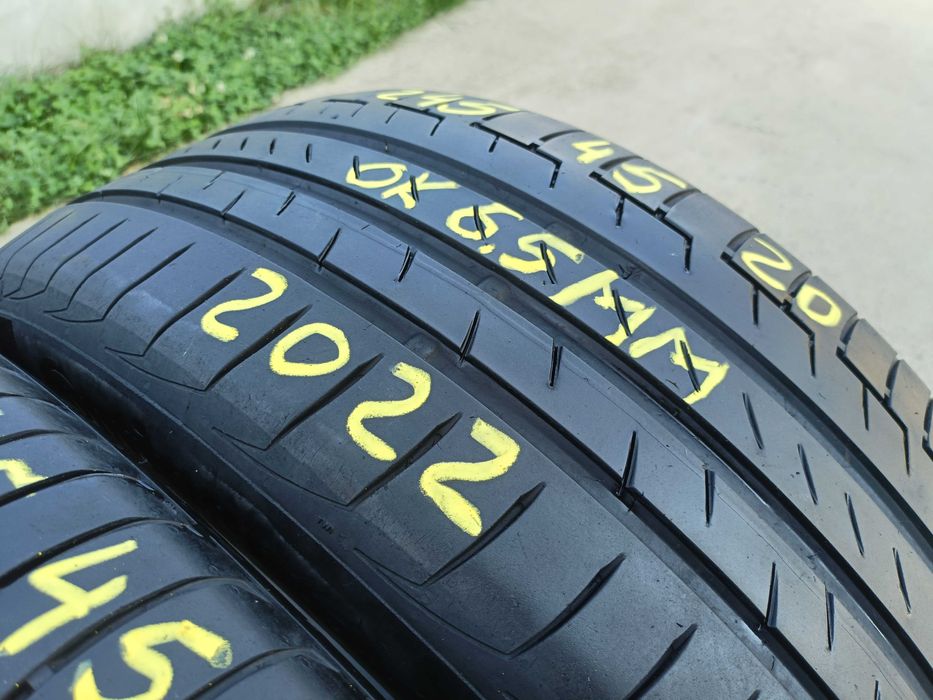 Doua anvelope vara 245 45 20 Continental PremiumContact 6 dot 2022