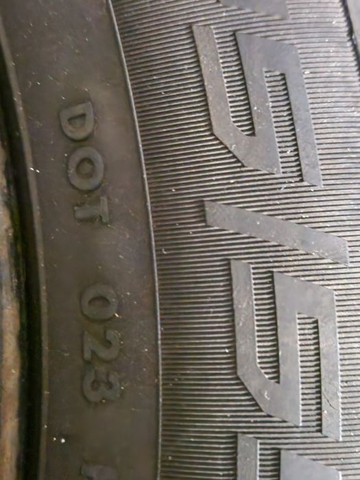 Vand  anvelope iarna 205/55/16 M+S Vredestein