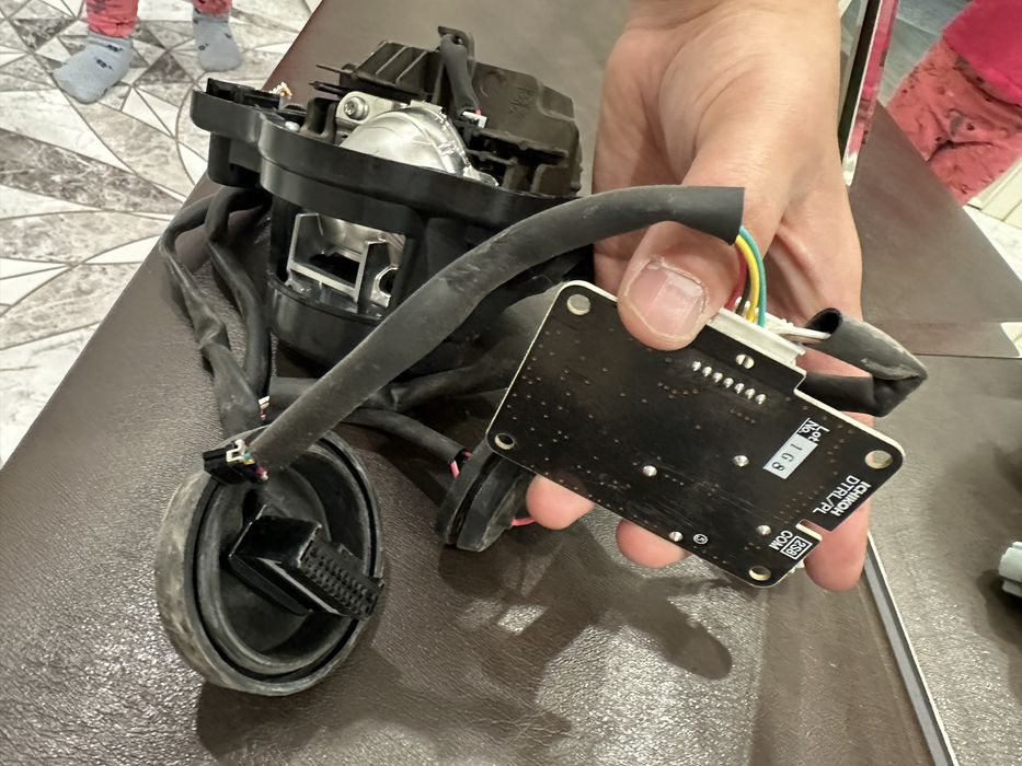 LED Линза с ДХО от Камри 75