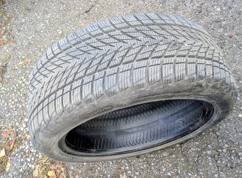 DOT 2123, Goodyear Ultragrip Performance 3, 225/45/17