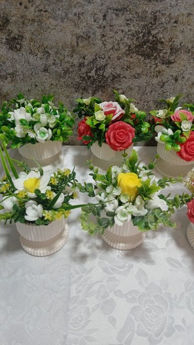 Cadouri Artizanale Premium - Flori Satin & Săpun (Mărțișoare, Buchete,