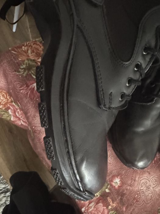 Vand bocanci interventie/armata/paza