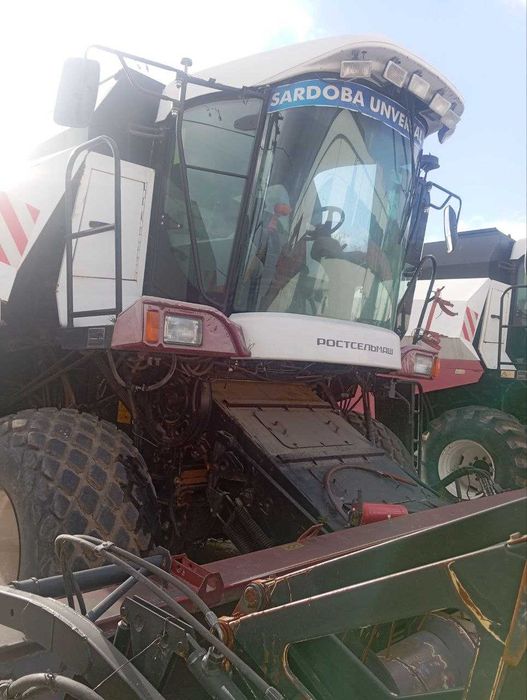 Комбайн Vector-410 сотилади