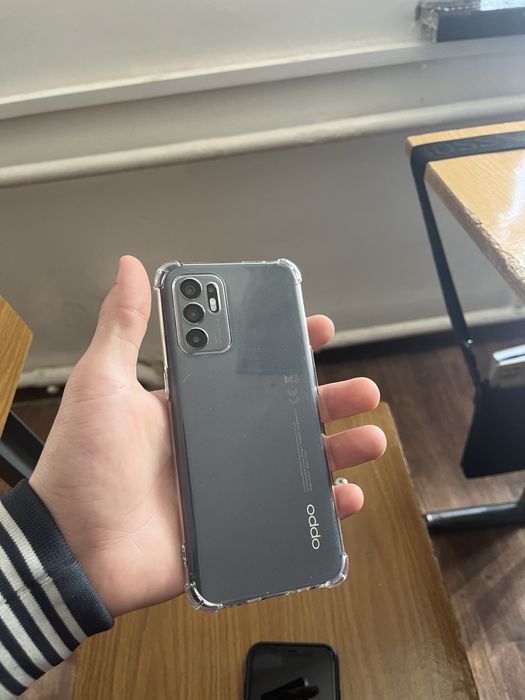 бу телефон oppo reno6