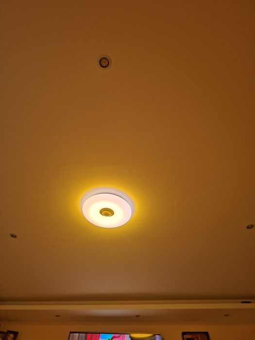 Нови лед плафони с блутут