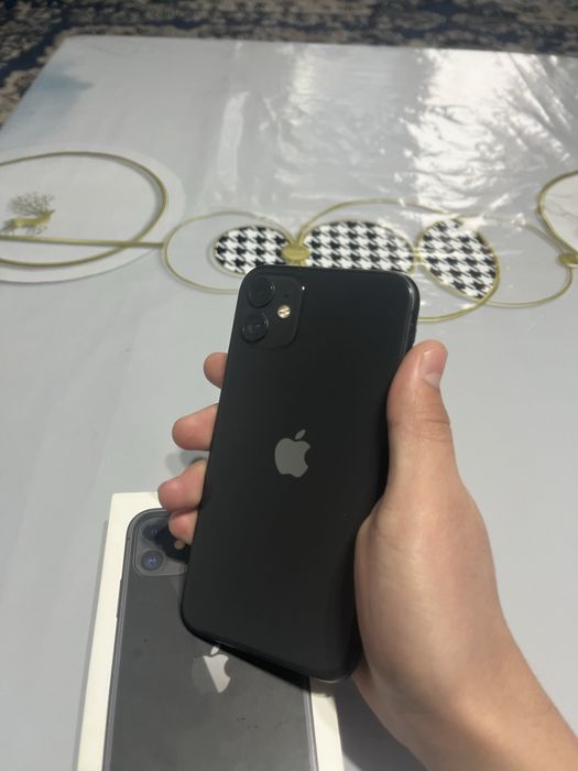 Айфон 11 64гб 81емкость