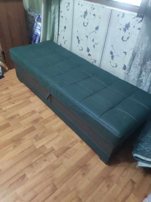 Продаётся диван в отличном состоянии