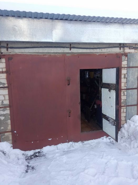 Продам гараж в центре города