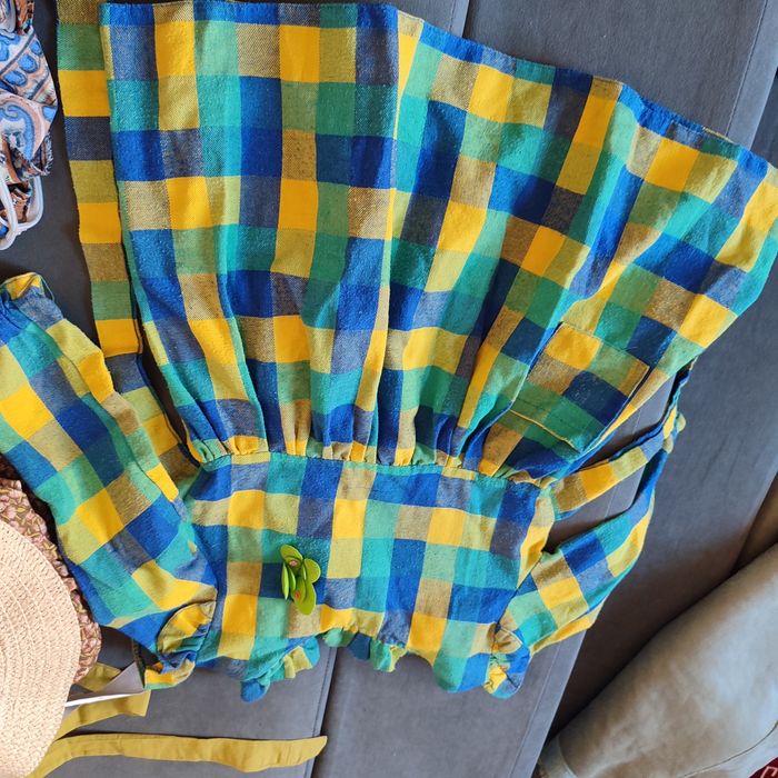 Детские платья 104-110, шляпки.