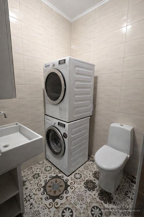 Продава се Тристаен апартамент в Бургас, Сарафово - 121 кв.м за 1678 €/кв.м - Снимка #3