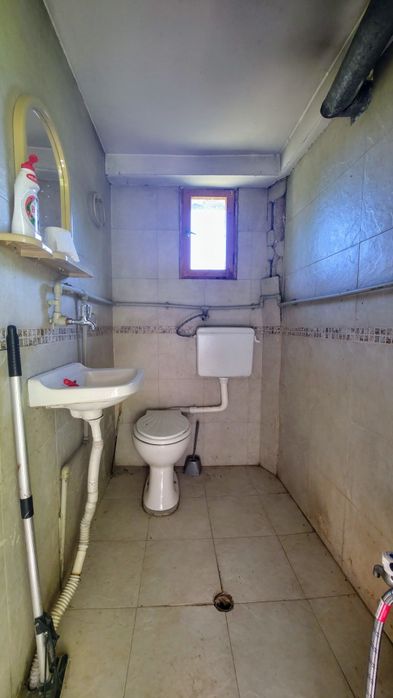 Продава се къща в кв. Църква, гр. Перник