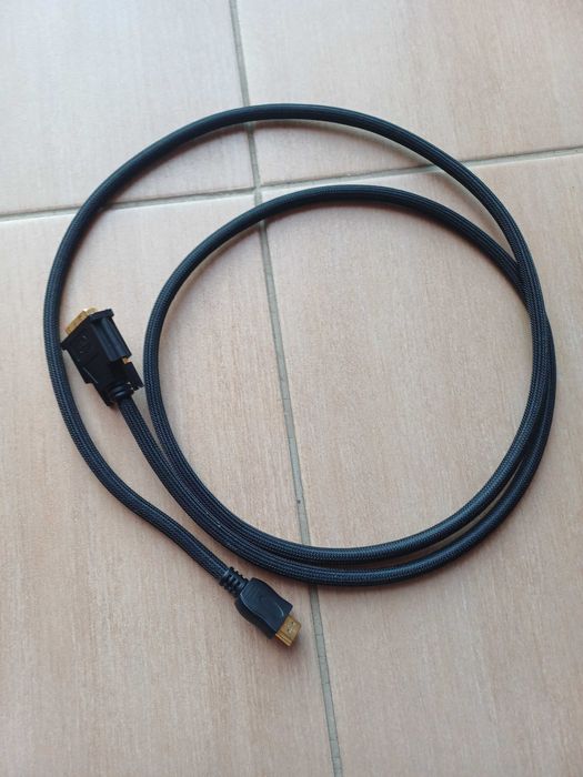 Cablu HDMI la DVI-D 1.5m braided textil negru premium–stare excelentă
