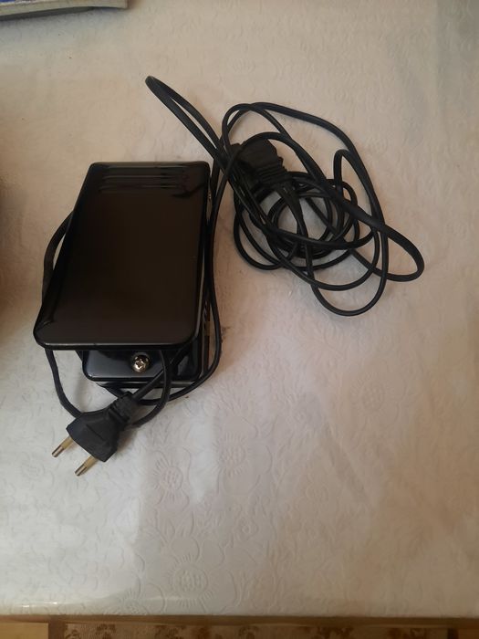 Продам оверлог заводской Китай